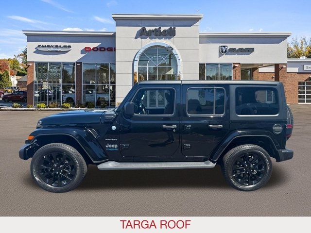 2021 Jeep Wrangler Unlimited Sahara 4xe photo 2