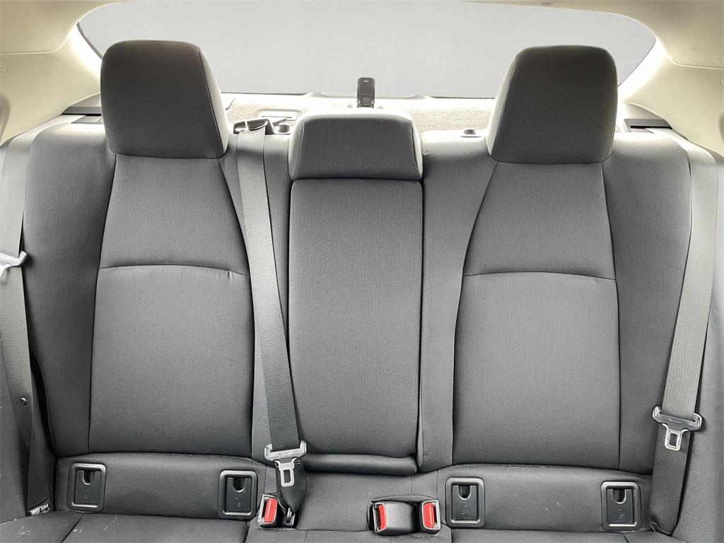 2023 Toyota Corolla LE photo 19