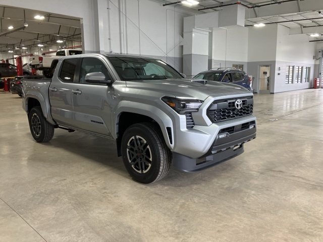 2024 Toyota Tacoma TRD Sport photo 7