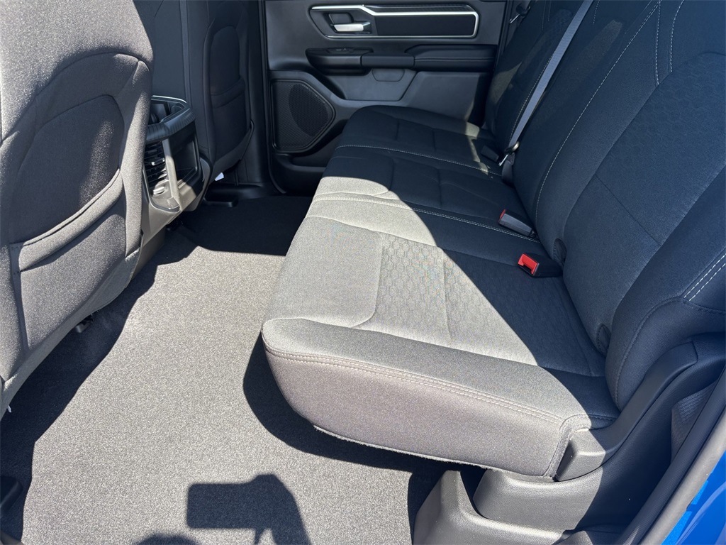 2025 Ram 1500 Big Horn photo 31
