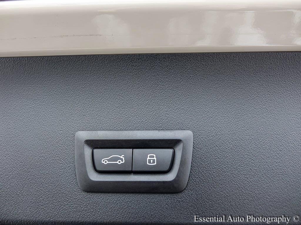 2025 BMW X3 - Image 21