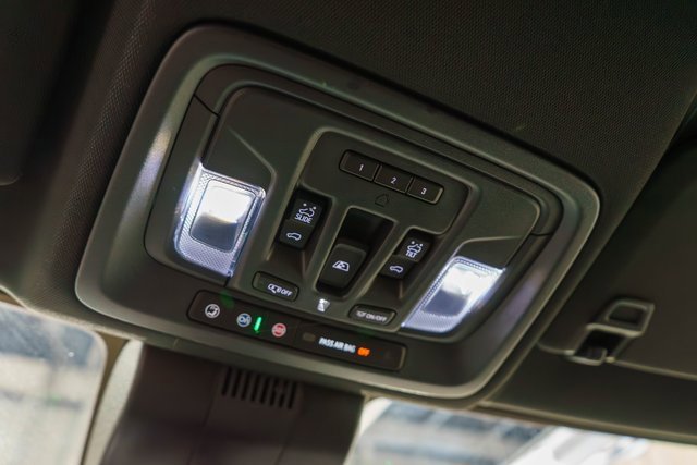 2026 Chevrolet Silverado 1500 High Country photo 33