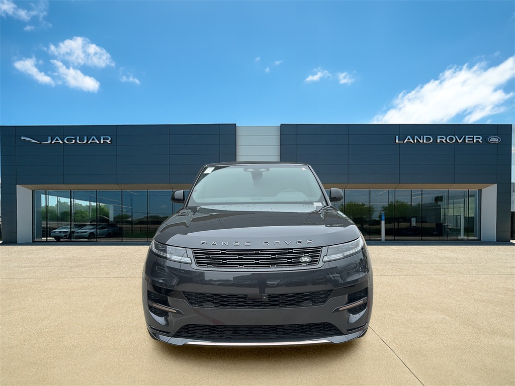 2025 Land Rover Range Rover Sport SE photo 4