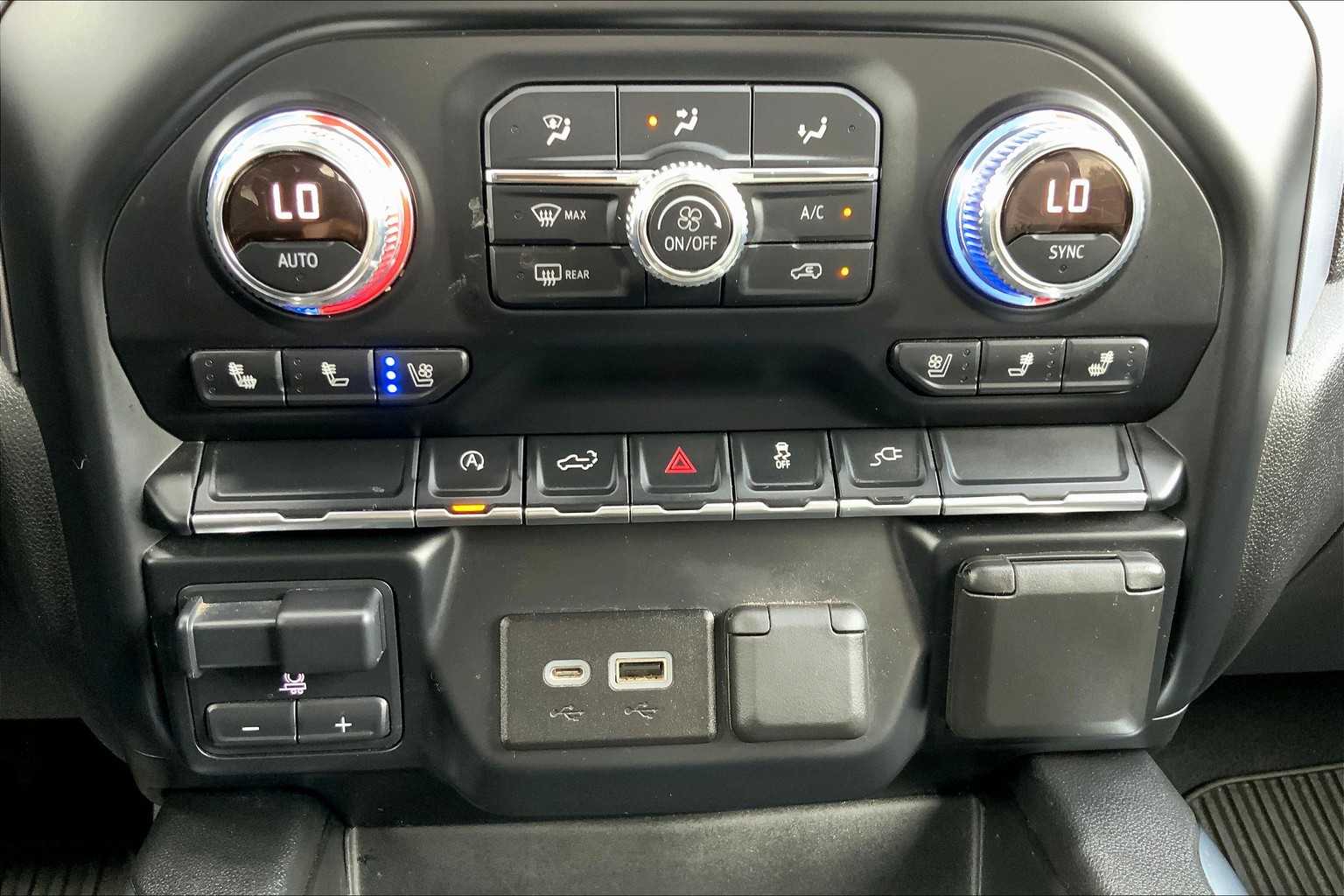 2019 Gmc Sierra 1500 SLT photo 31