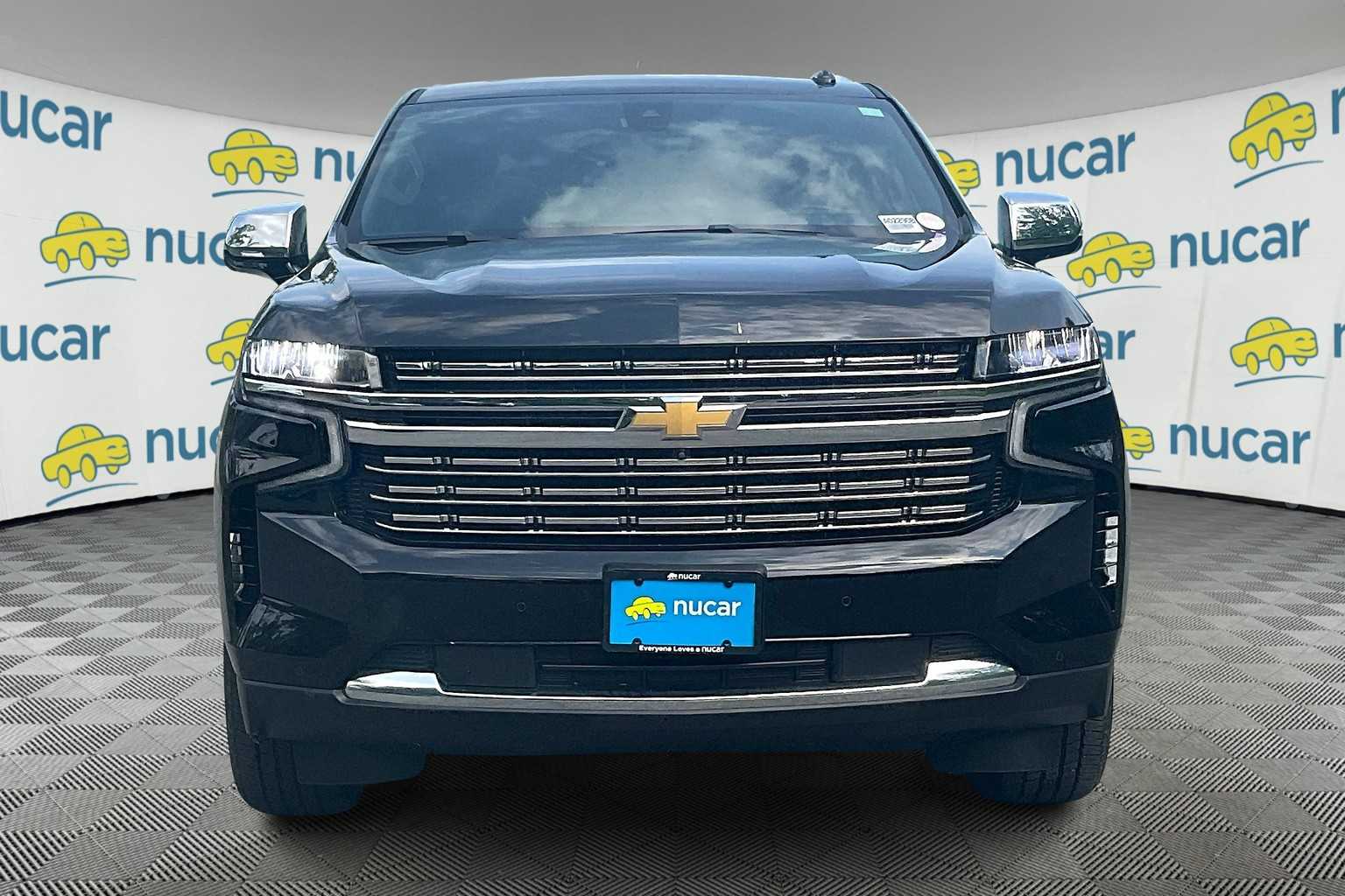 2021 Chevrolet Tahoe Premier photo 2