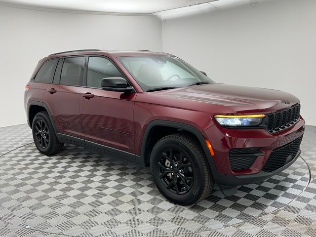 2024 Jeep Grand Cherokee Altitude X photo 3