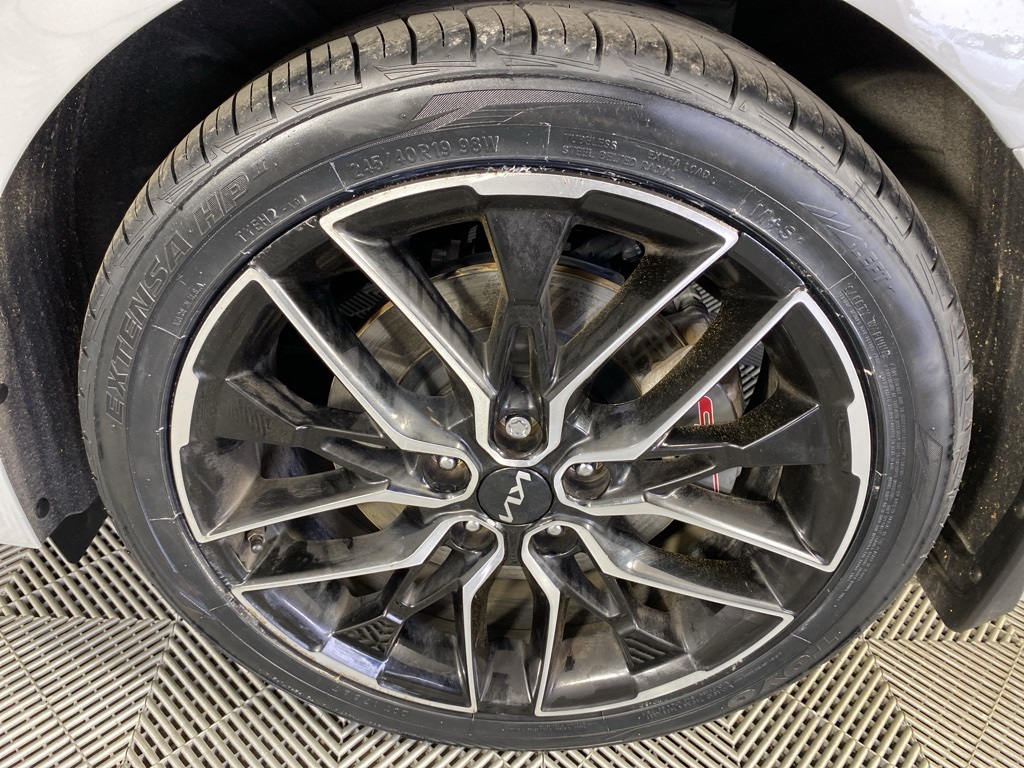 2024 Kia K5 GT photo 10