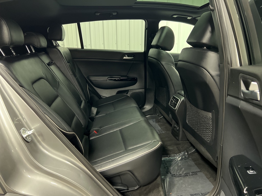 2020 Kia Sportage SX photo 10