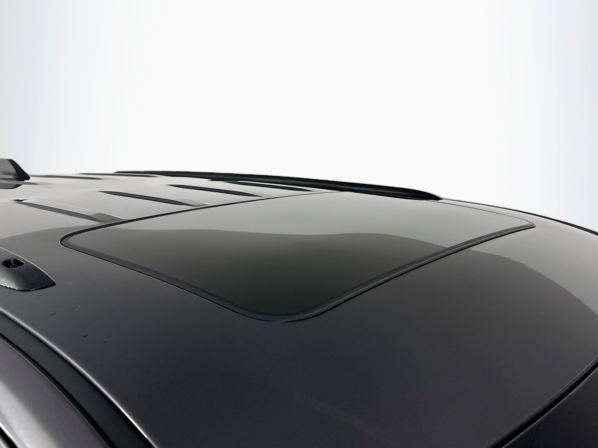 2021 Jeep Grand Cherokee Limited Anniversary Edition photo 3