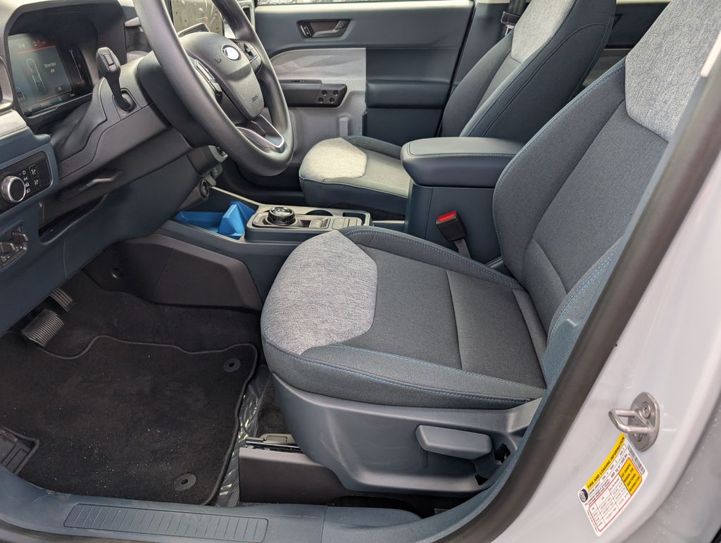 2025 Ford Maverick XLT photo 6