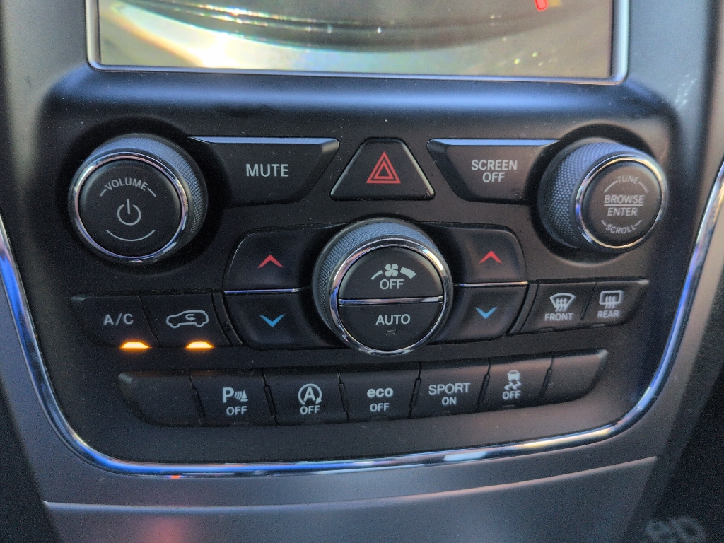 2018 Jeep Grand Cherokee Laredo photo 11