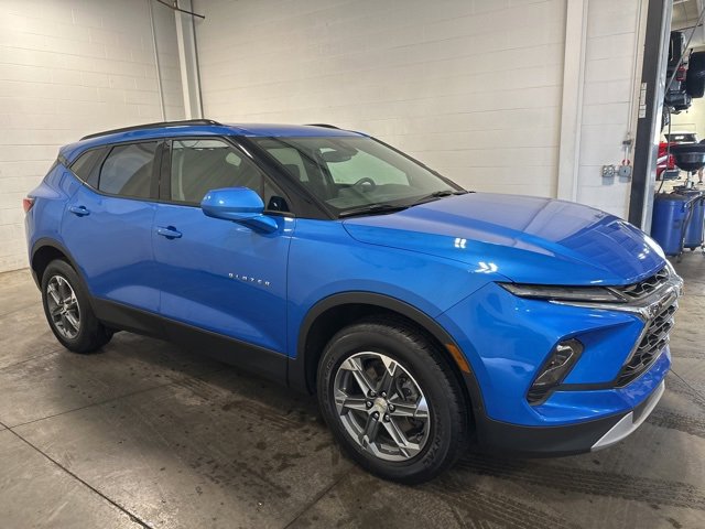 2024 Chevrolet Blazer 2LT photo 3