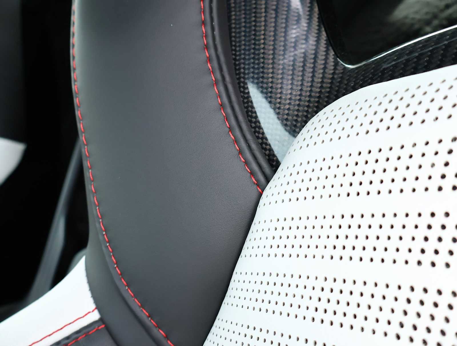 2023 Chevrolet Corvette Stingray 3LT photo 12