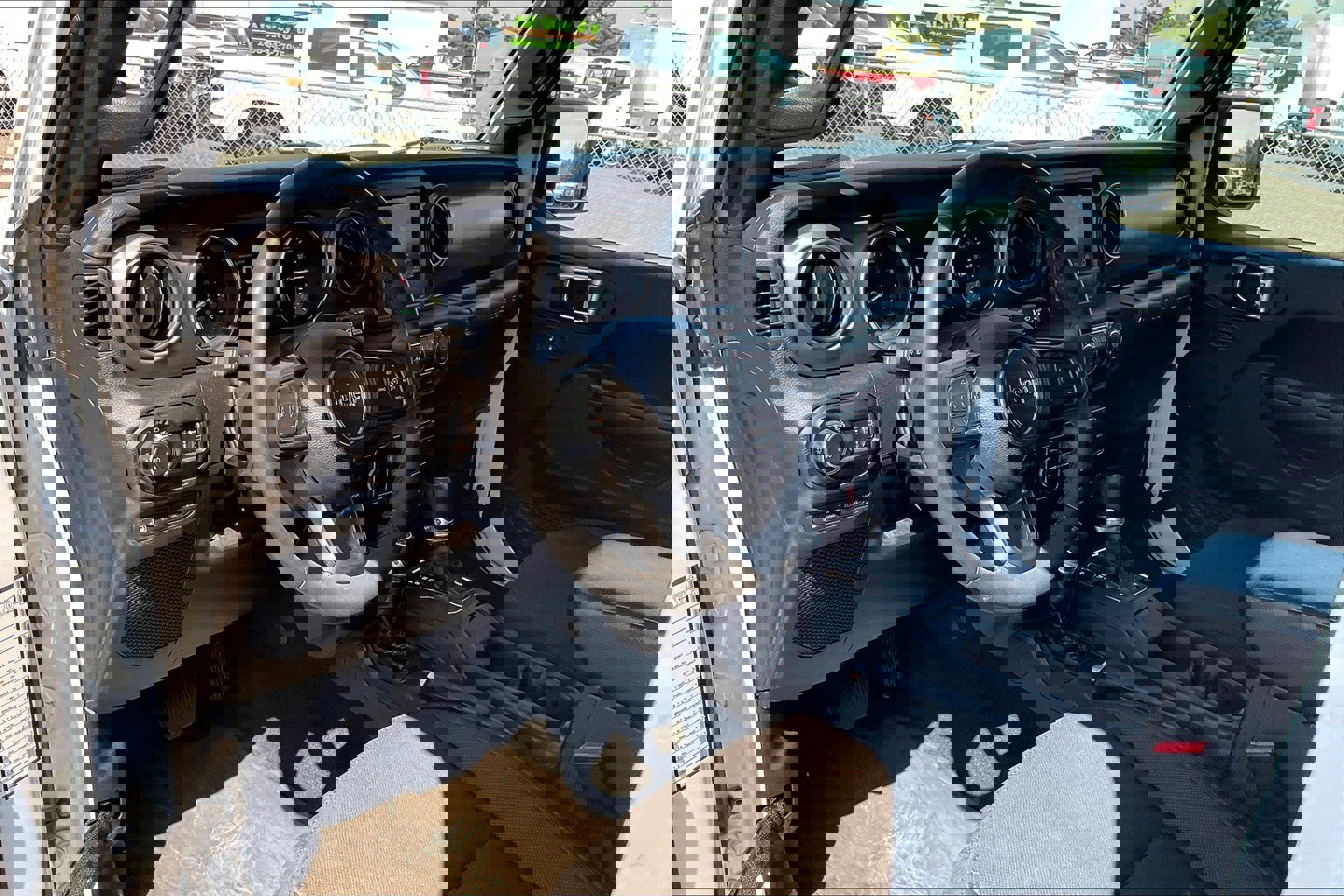2023 Jeep Wrangler Base 4xe photo 13