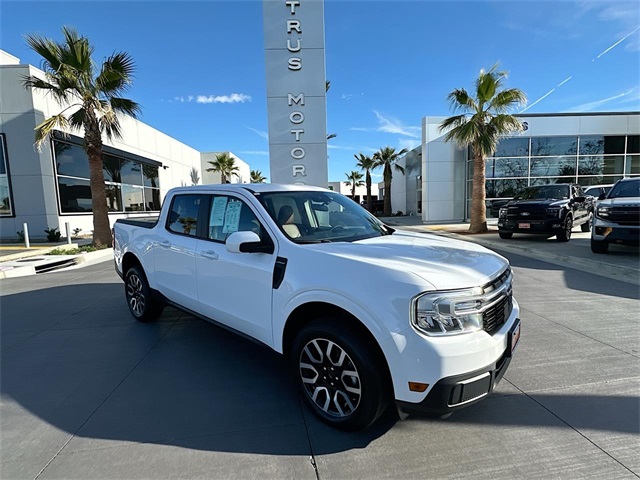 2023 Ford Maverick Lariat's photo