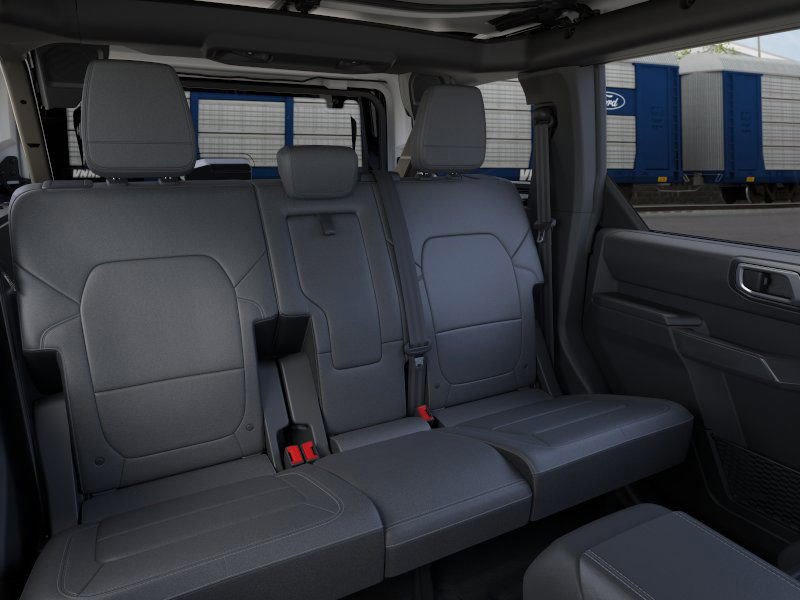 2025 Ford Bronco Outer Banks photo 11