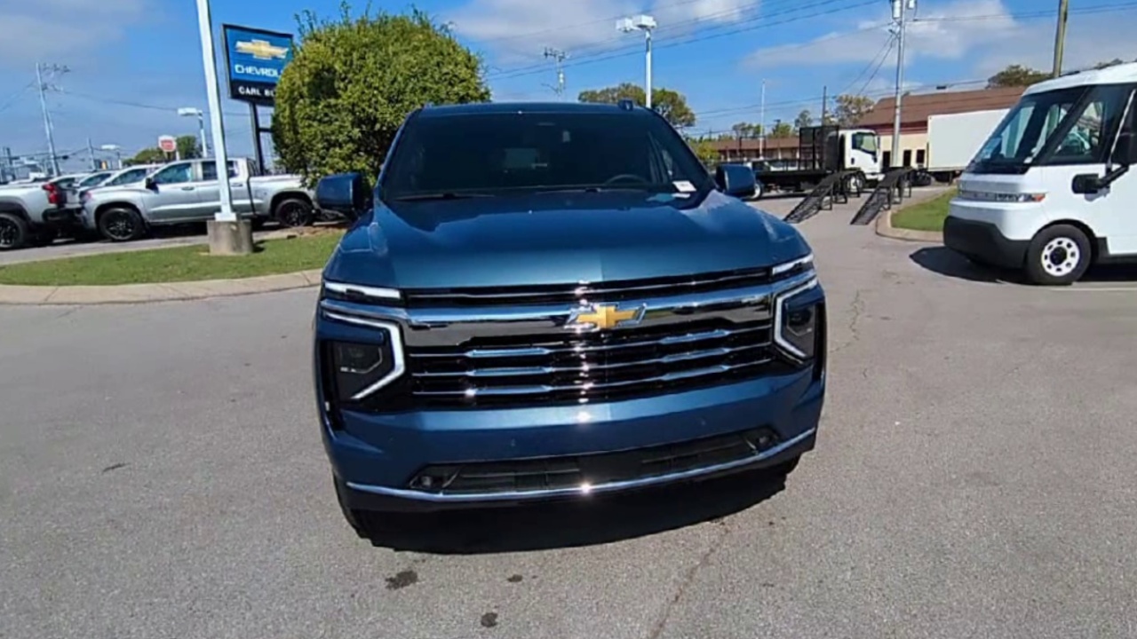 2026 Chevrolet Tahoe LT photo 3