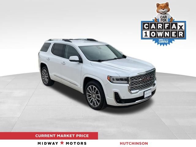 2023 GMC Acadia Denali's photo