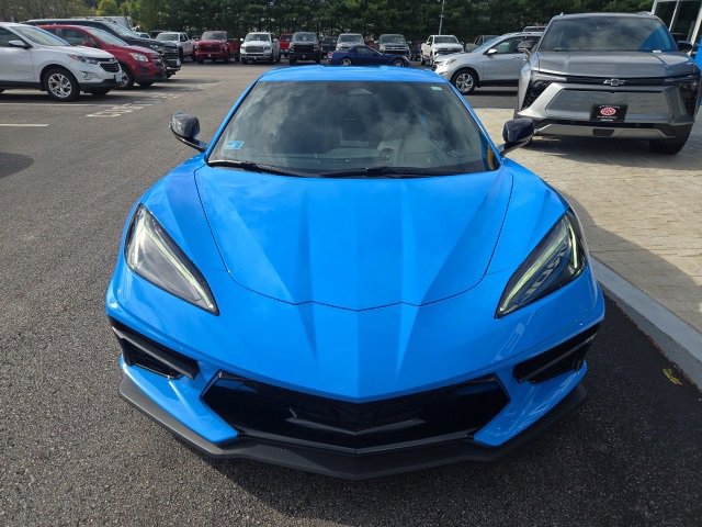 2025 Chevrolet Corvette Stingray 1LT photo 2