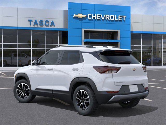 2026 Chevrolet Trailblazer LT photo 2