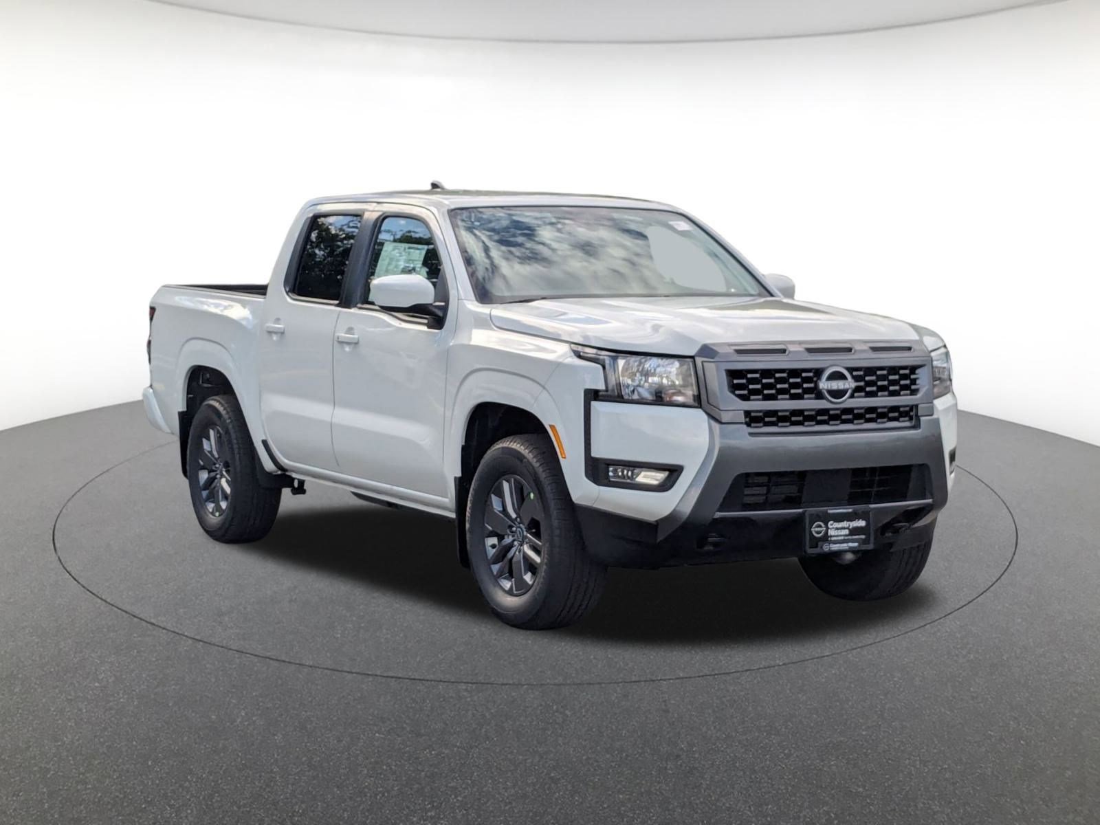 2025 Nissan Frontier Crew Cab SV photo 3