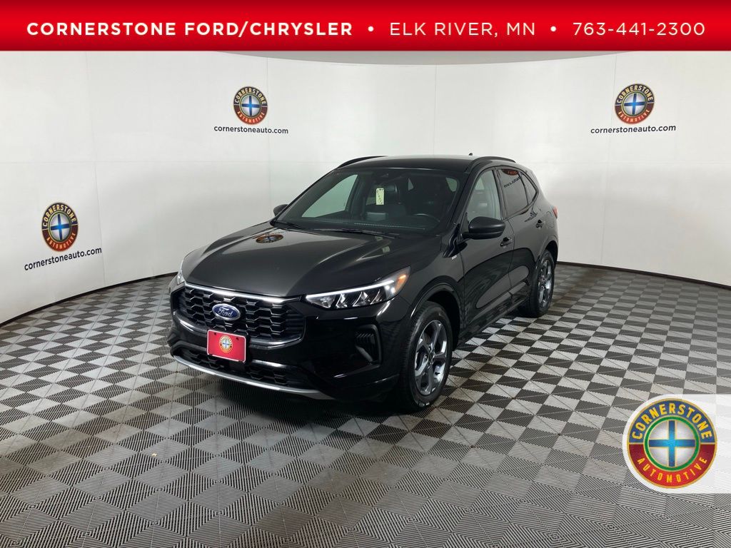 2024 Ford Escape ST-Line's photo