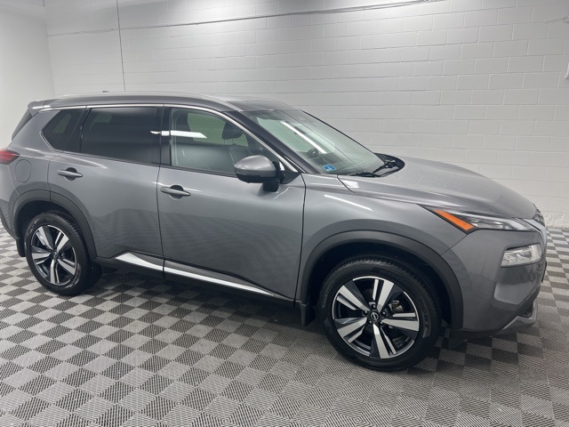 2023 Nissan Rogue SL photo 4