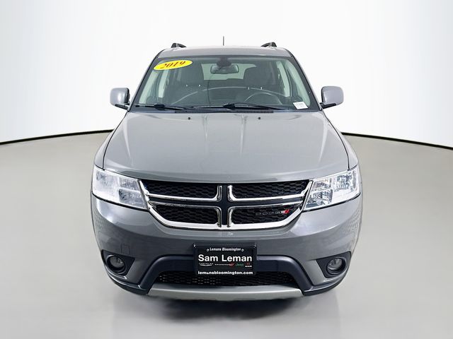 2019 Dodge Journey SE photo 2