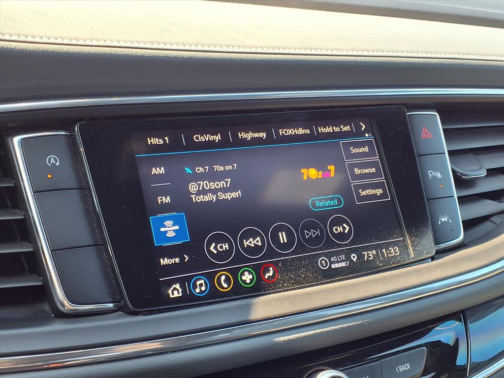 2024 Buick Enclave Essence photo 4