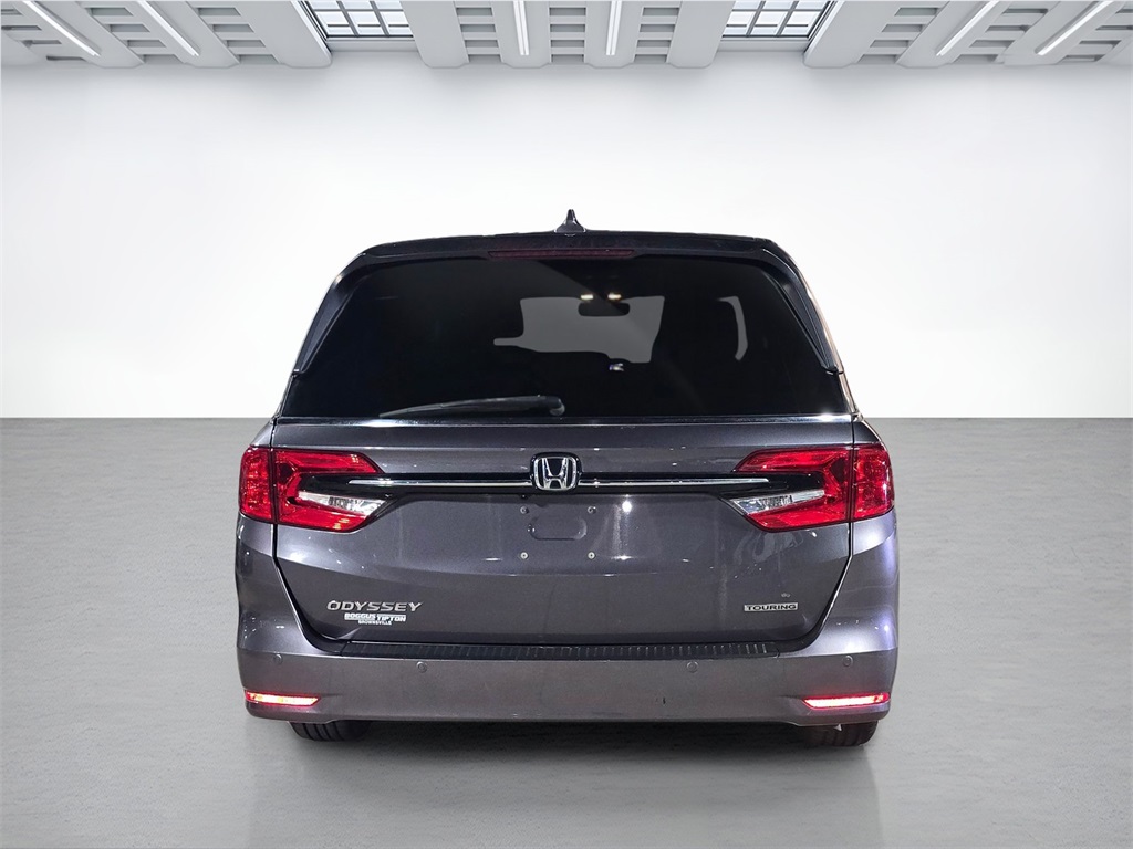 2022 Honda Odyssey Touring photo 4