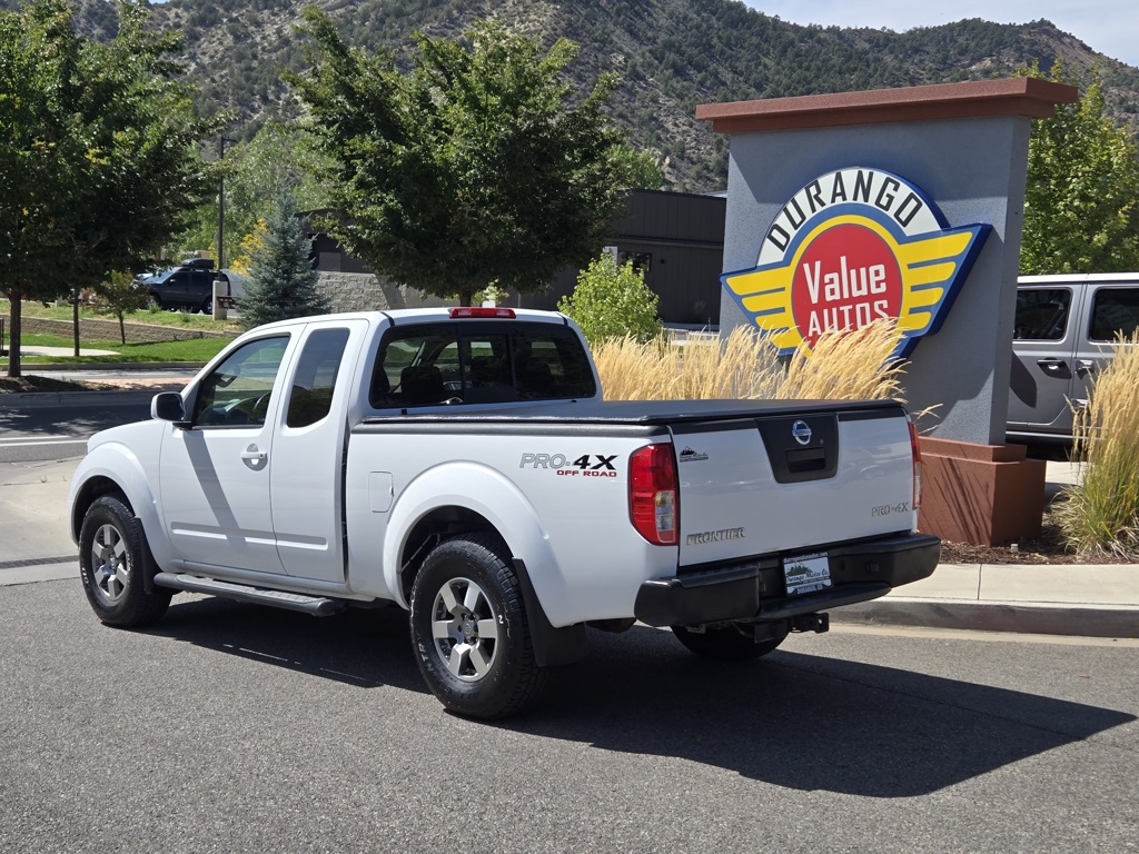 2012 Nissan Frontier PRO-4X photo 4