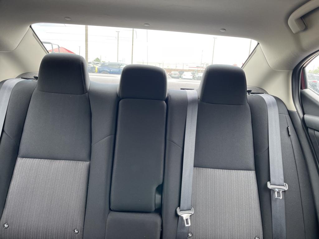 2022 Nissan Sentra SV photo 7