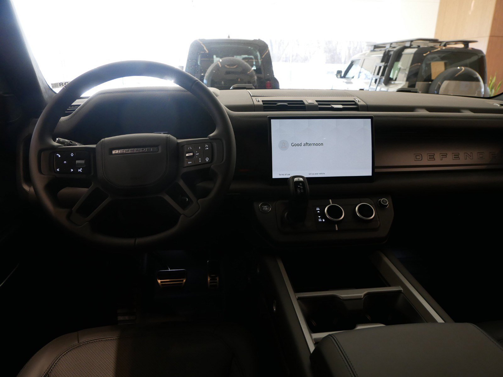 2025 Land Rover Defender X photo 4