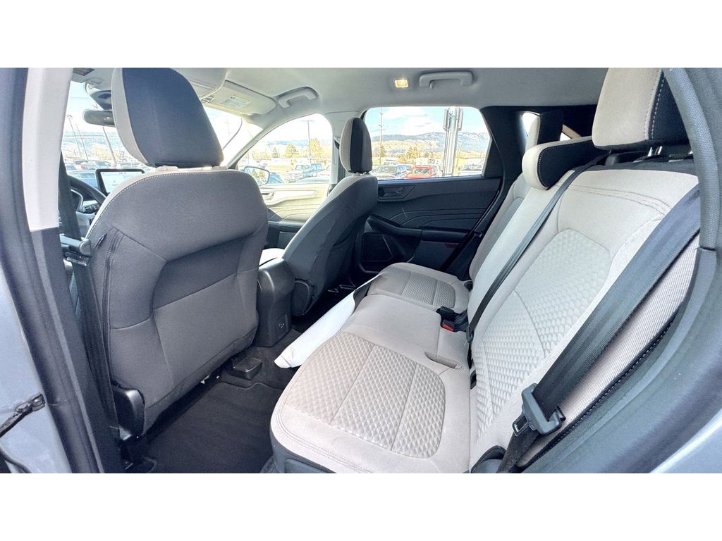 2022 Ford Escape SE photo 13