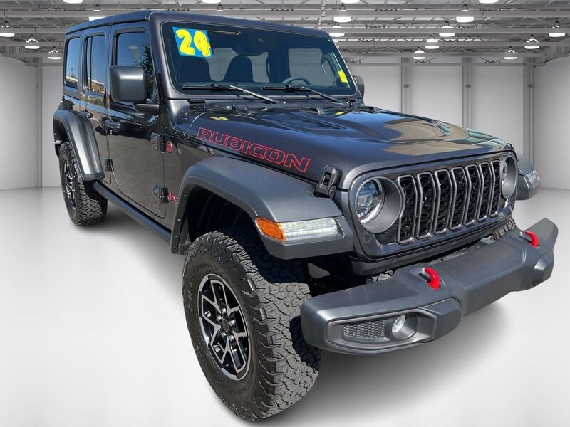 2024 Jeep Wrangler Rubicon photo 3