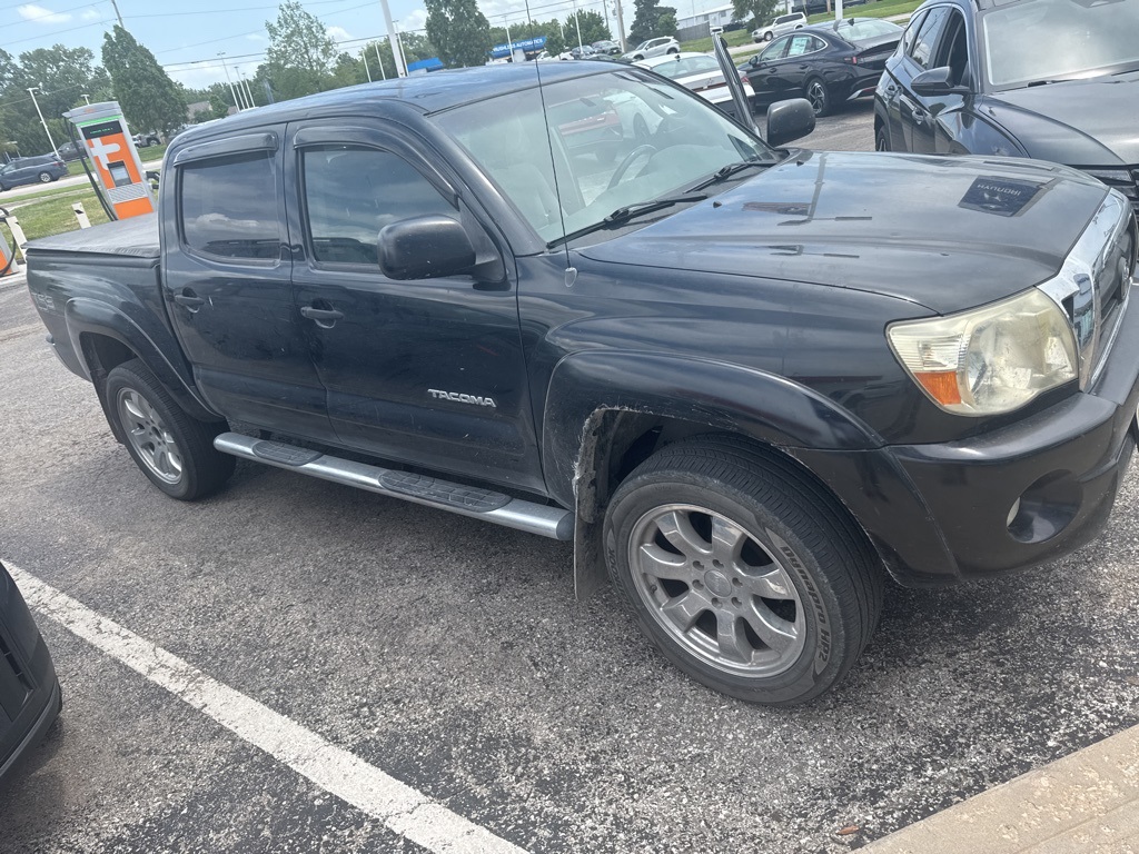 Used 2007 Toyota Tacoma PreRunner with VIN 3TMJU62N37M047454 for sale in Kansas City