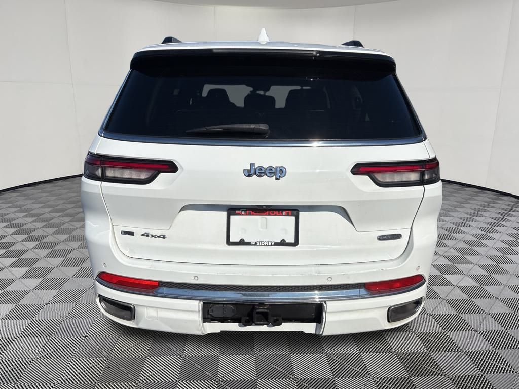 2021 Jeep Grand Cherokee Overland photo 4