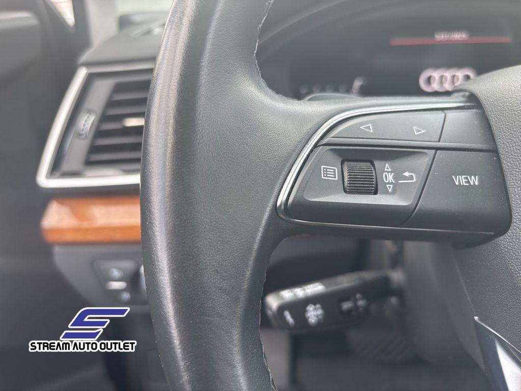 2023 Audi Q5 40 Premium Plus photo 23