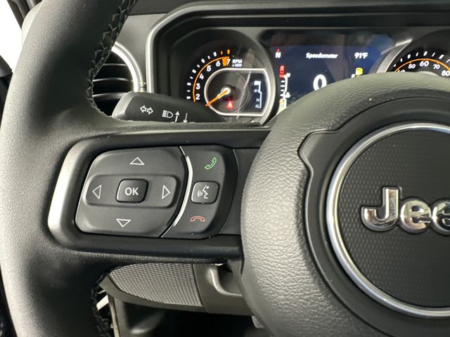 2025 Jeep Gladiator Sport photo 14