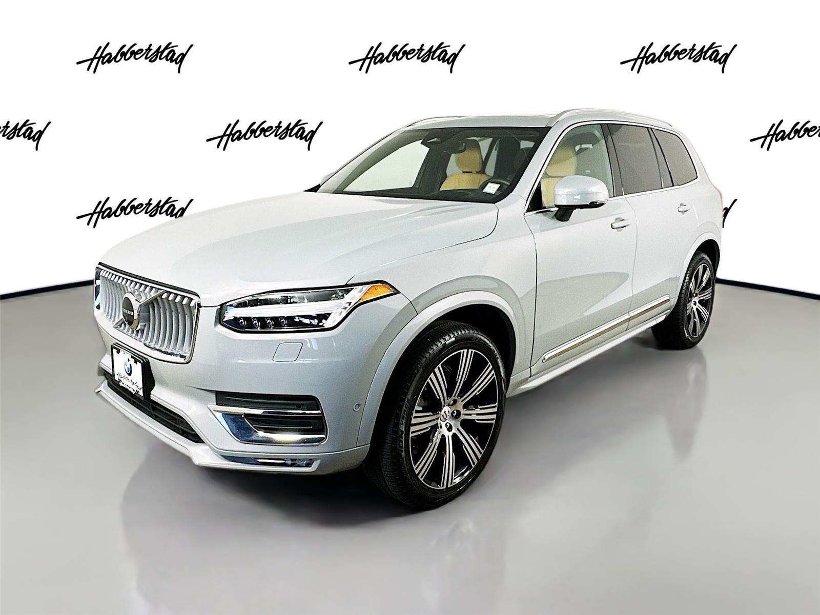 2025 Volvo XC90 Ultra's photo