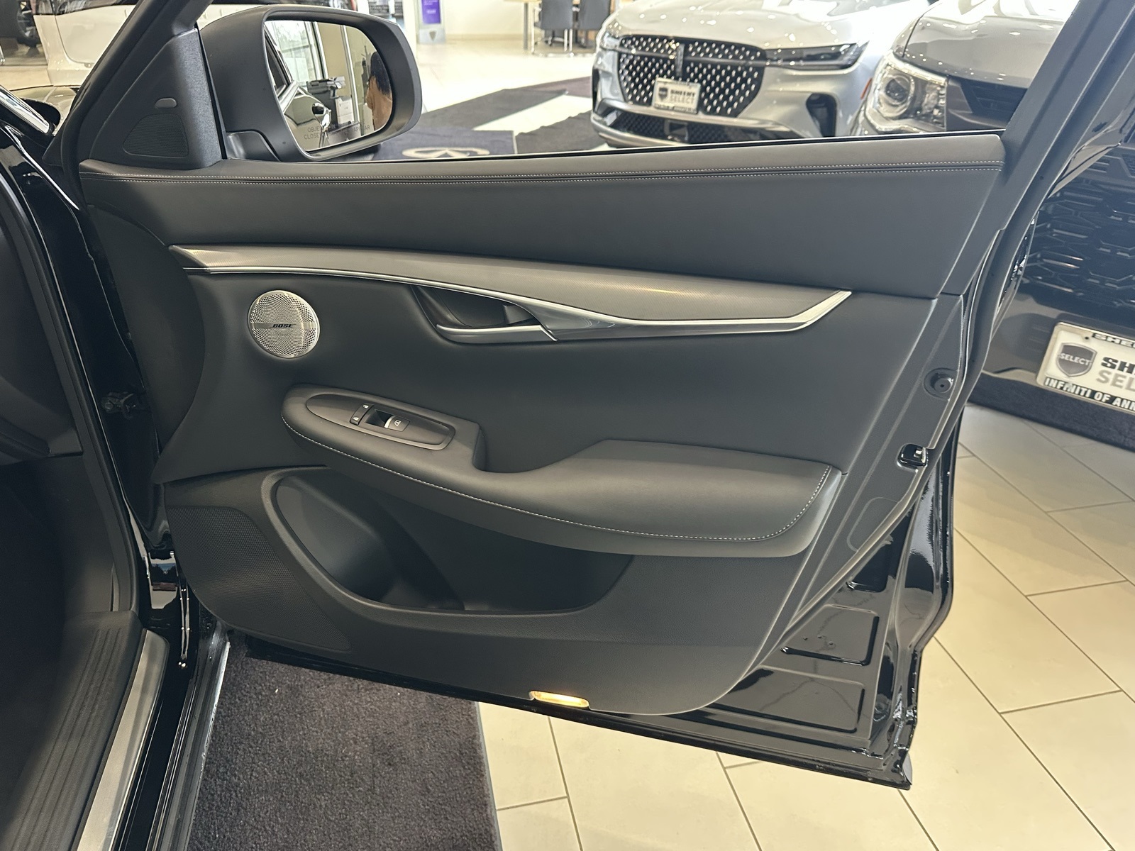 2025 Infiniti QX50 Luxe AWD photo 35