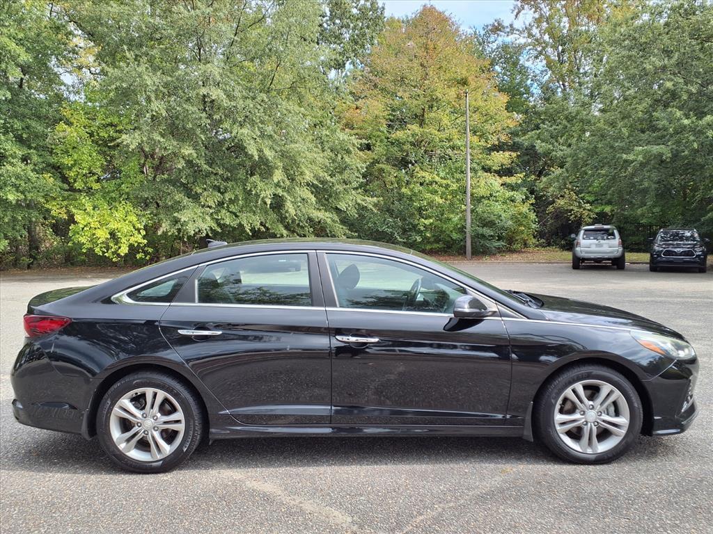 2018 Hyundai Sonata SEL photo 3