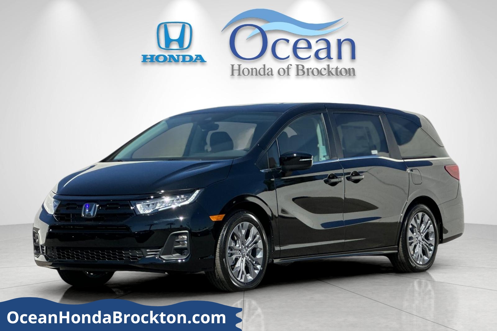 2026 Honda Odyssey Touring's photo