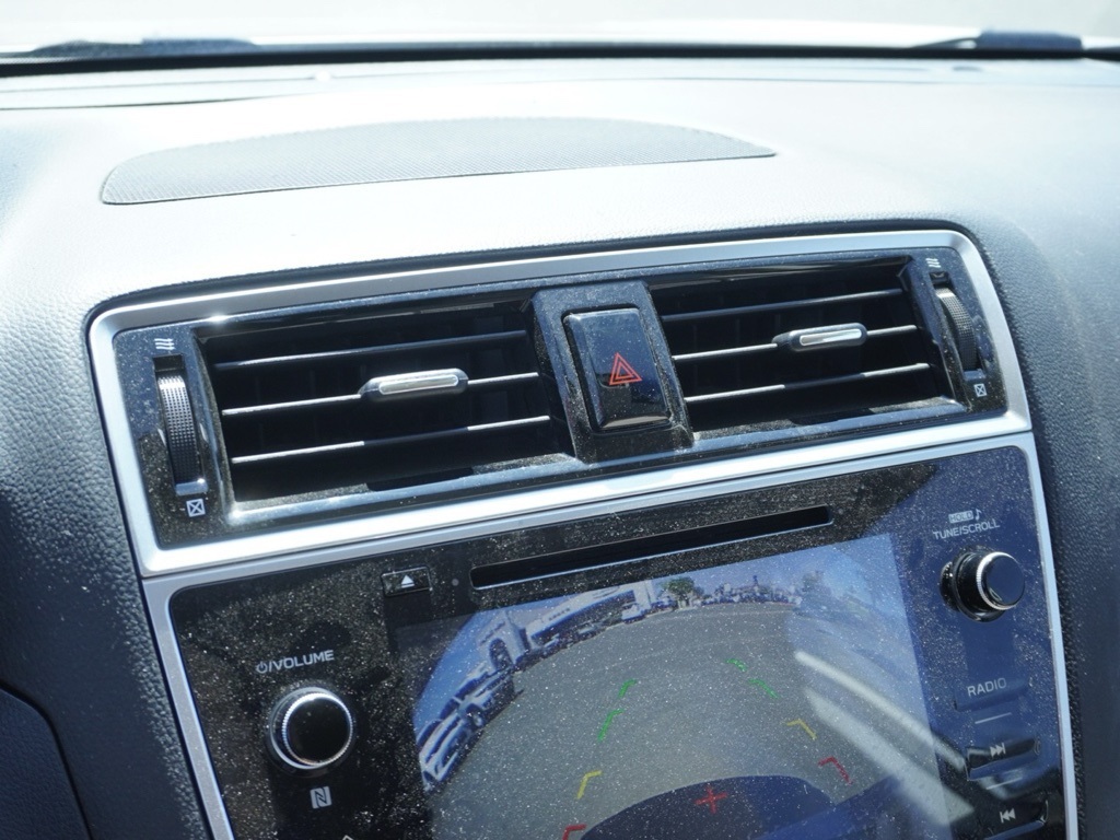 2019 Subaru Outback 2.5i Premium photo 15