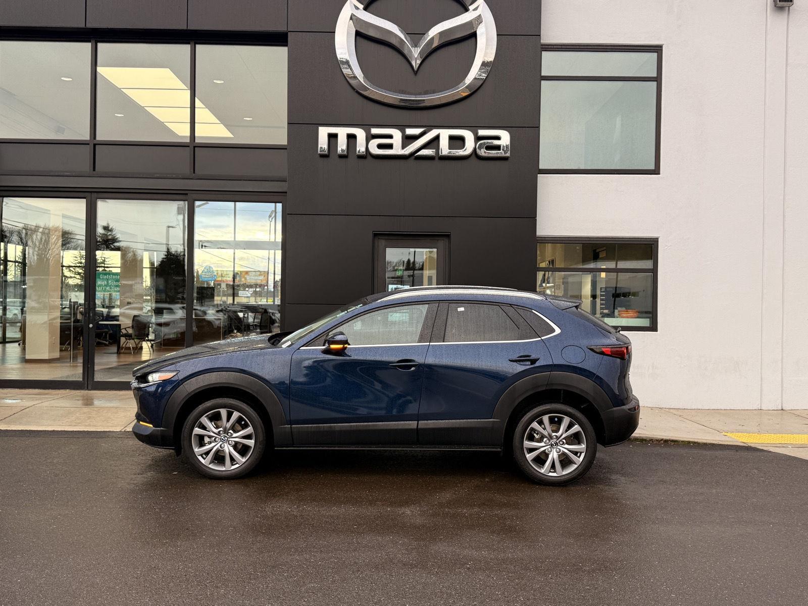 2022 Mazda CX-30 Select's photo