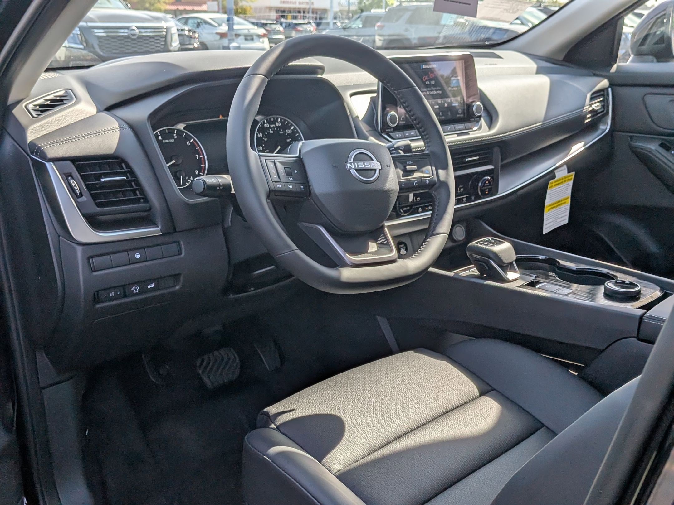 2026 Nissan Rogue SV photo 7
