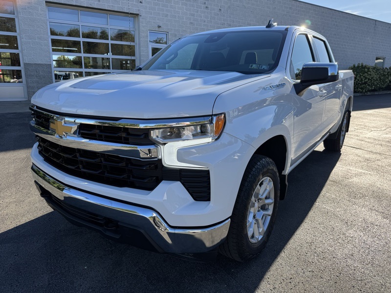 2022 Chevrolet Silverado 1500 LT photo 6