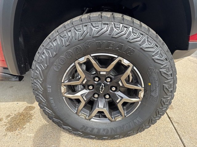 2026 Chevrolet Colorado ZR2 photo 8
