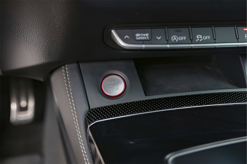 2023 Audi SQ5 Premium Plus photo 21