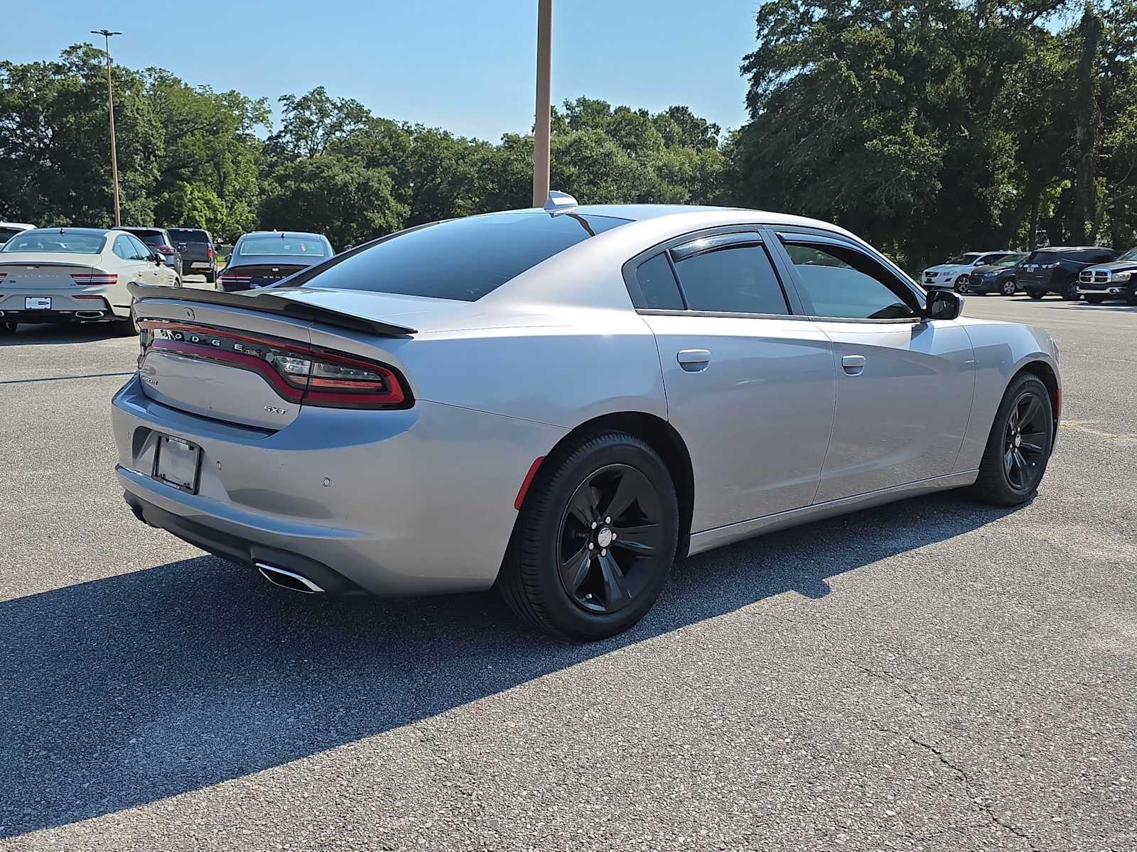 2018 Dodge Charger SXT Plus photo 6